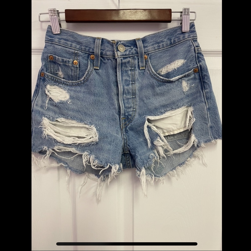 Levi’s 501 high rise shorts
